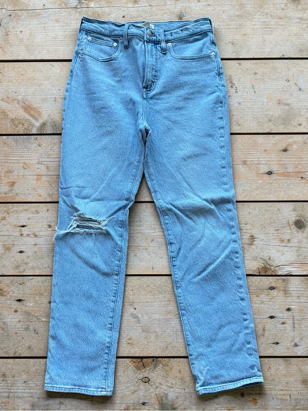 Madewell Women’s Light Blue Straight-Leg Perfect Vintage Ripped Jean Size 29